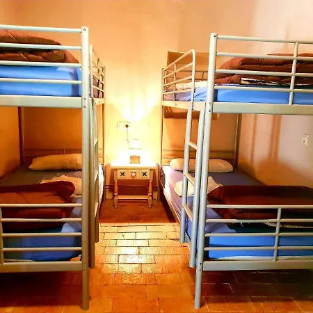 En Girona 8 Hasta 30 Personas Piscina Privada * Cabanelles